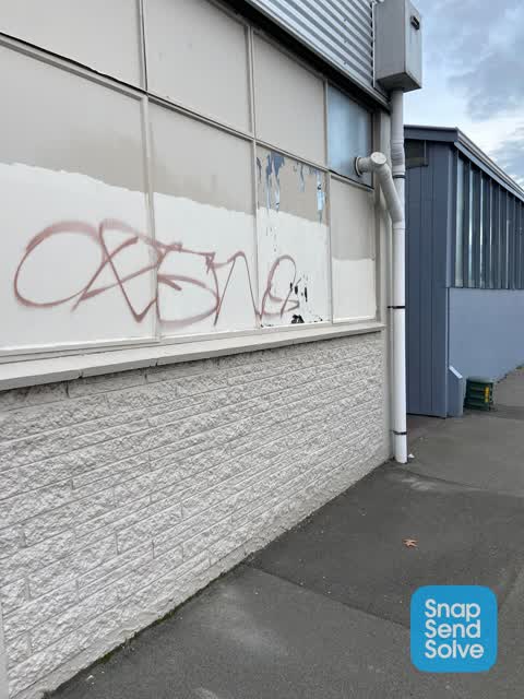 Graffiti, a report photo