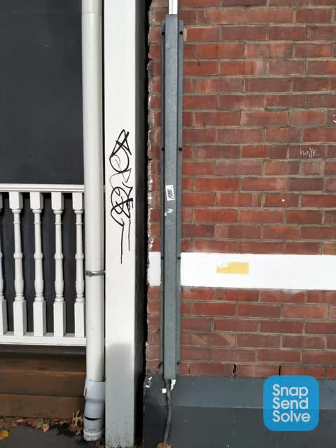 Graffiti — a report photo