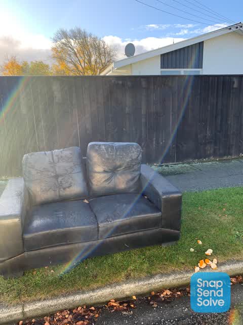 Rubbish/Recycling, a report photo