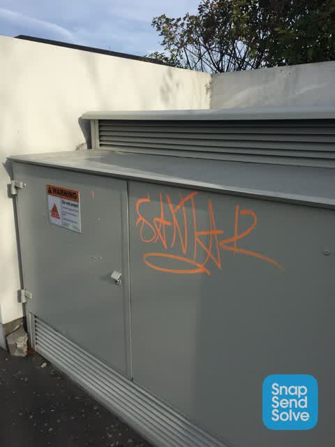 Graffiti, a report photo