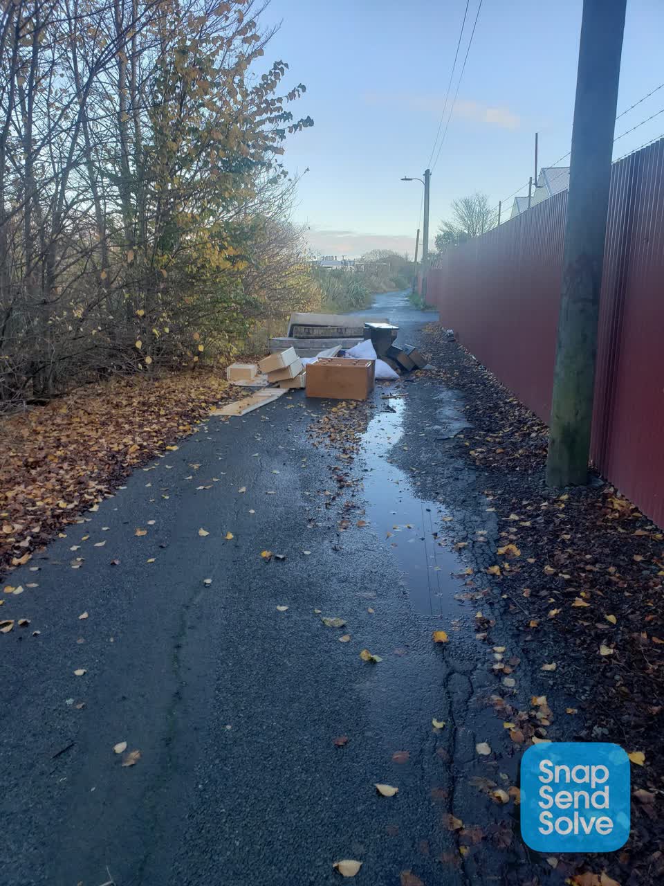 The photograph attached to this rubbish/recycling report