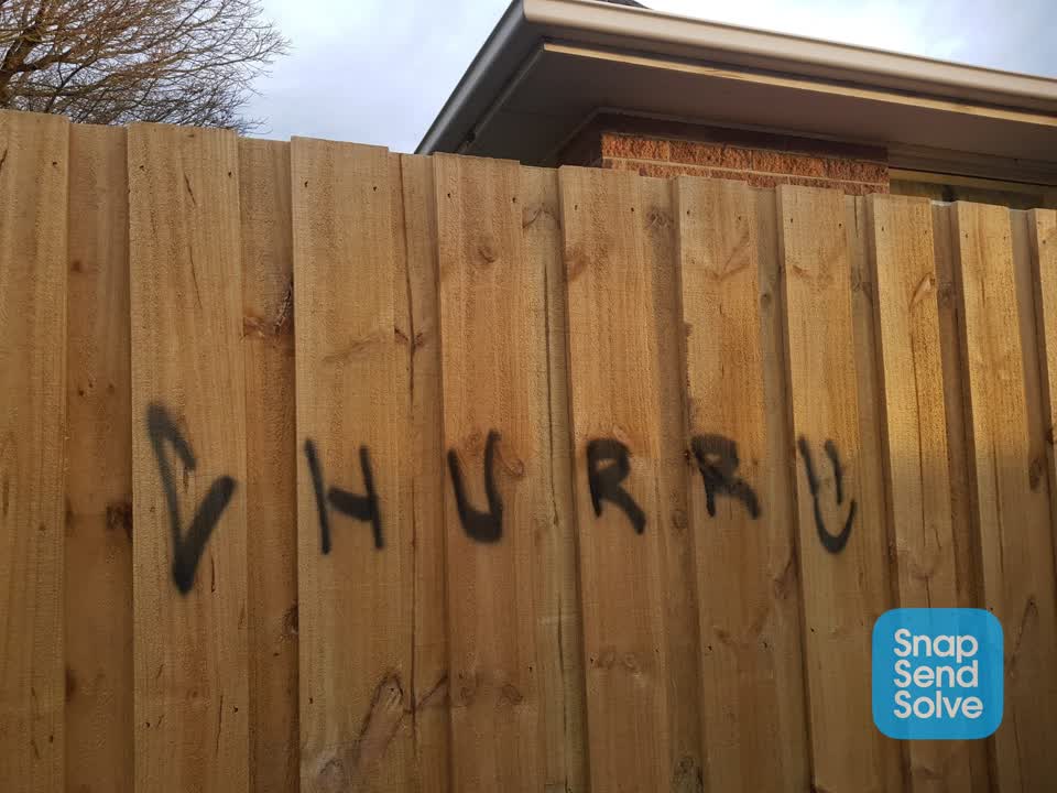 The photograph attached to this graffiti report