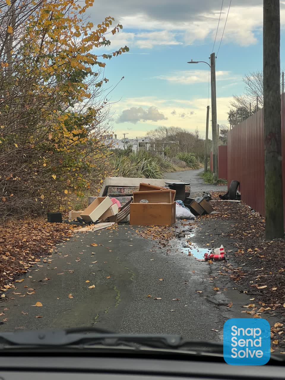 The photograph attached to this rubbish/recycling report