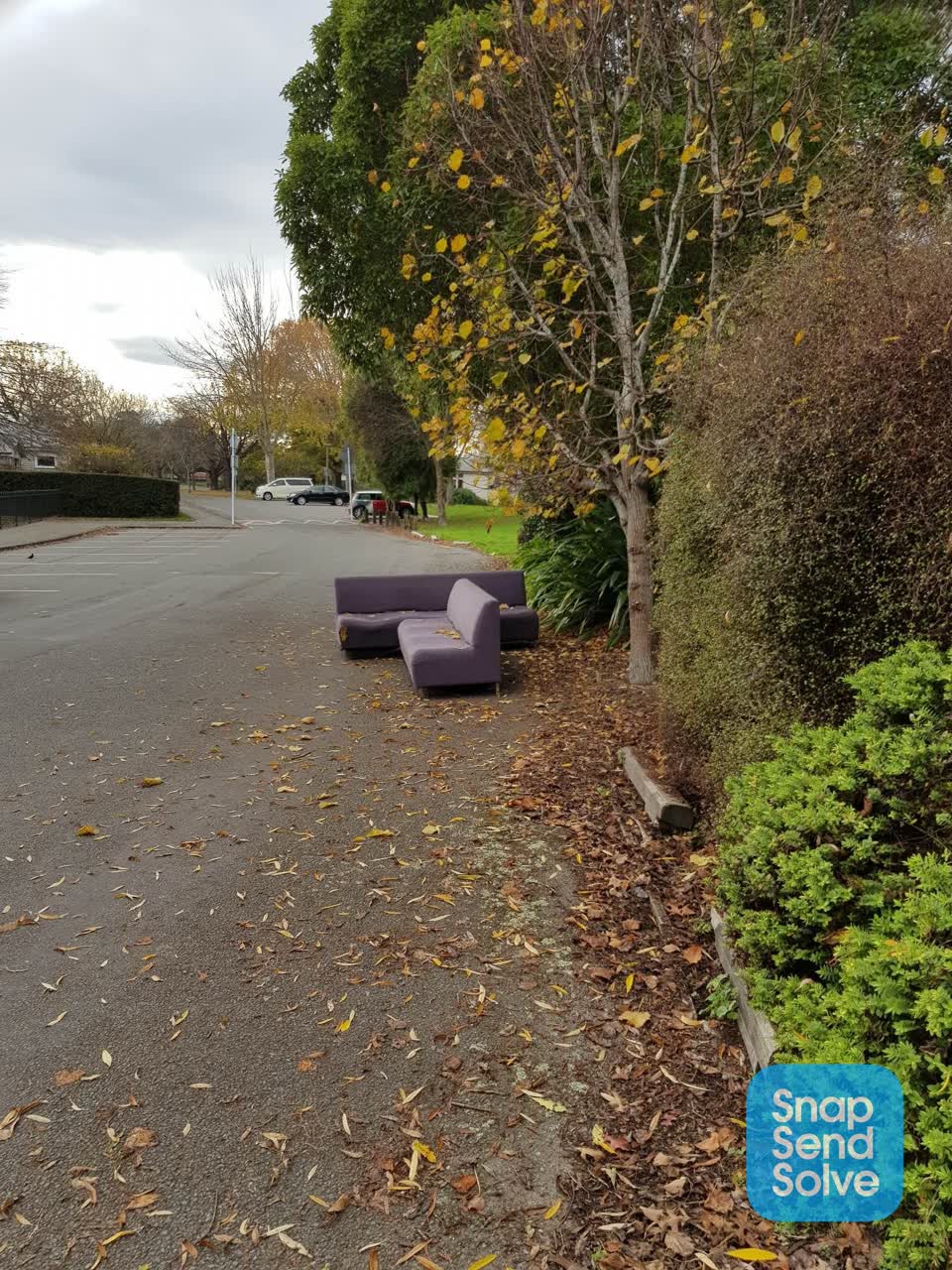 The photograph attached to this rubbish/recycling report