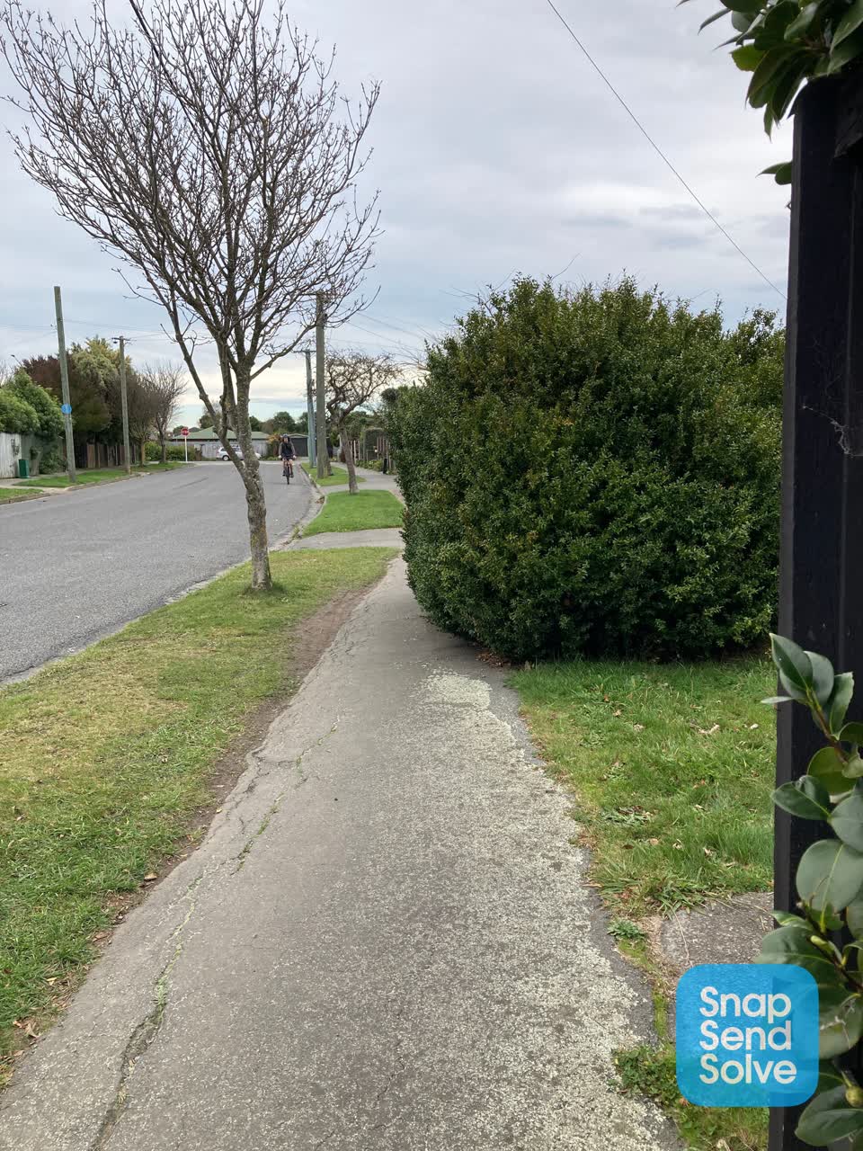 The photograph attached to this roading/streets report