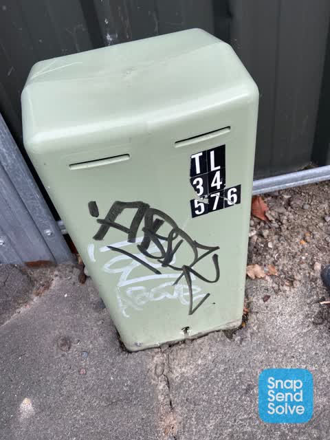 Graffiti, a report photo