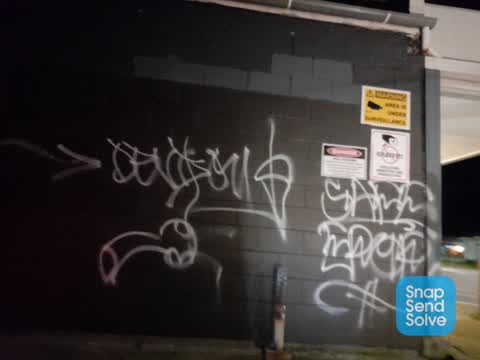 Graffiti, a report photo