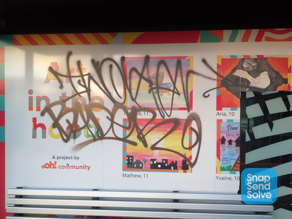The photograph attached to this graffiti report