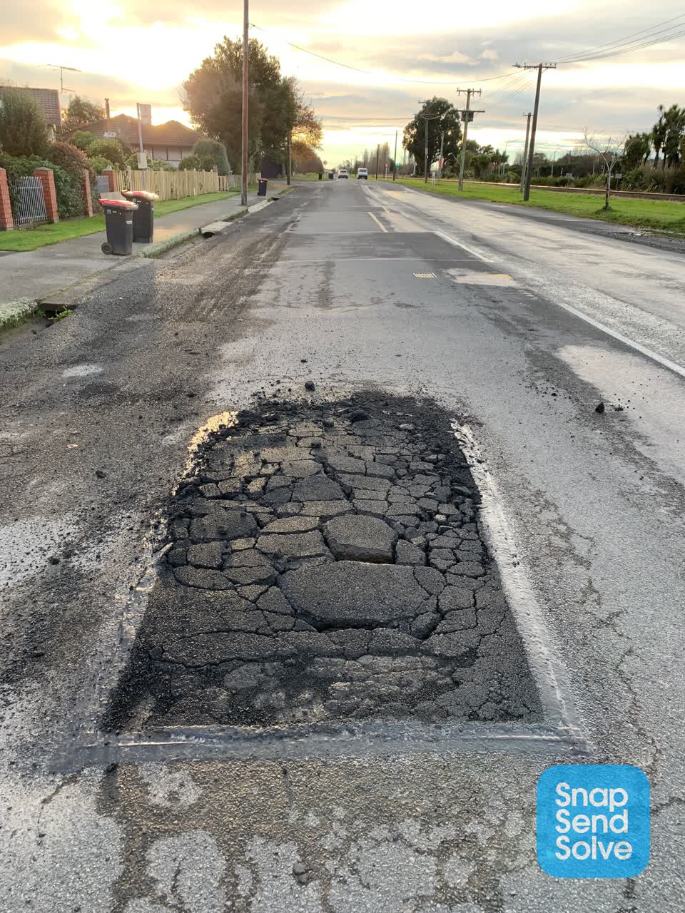 The photograph attached to this roading/streets report