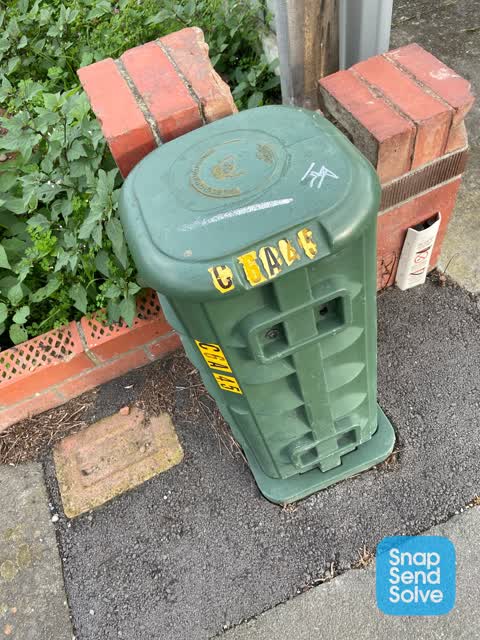 Graffiti, a report photo