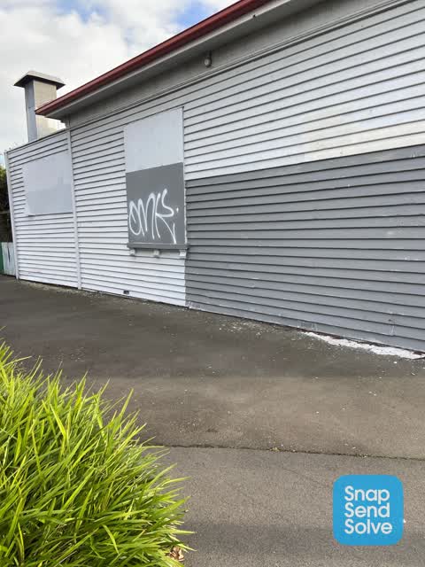 Graffiti — a report photo