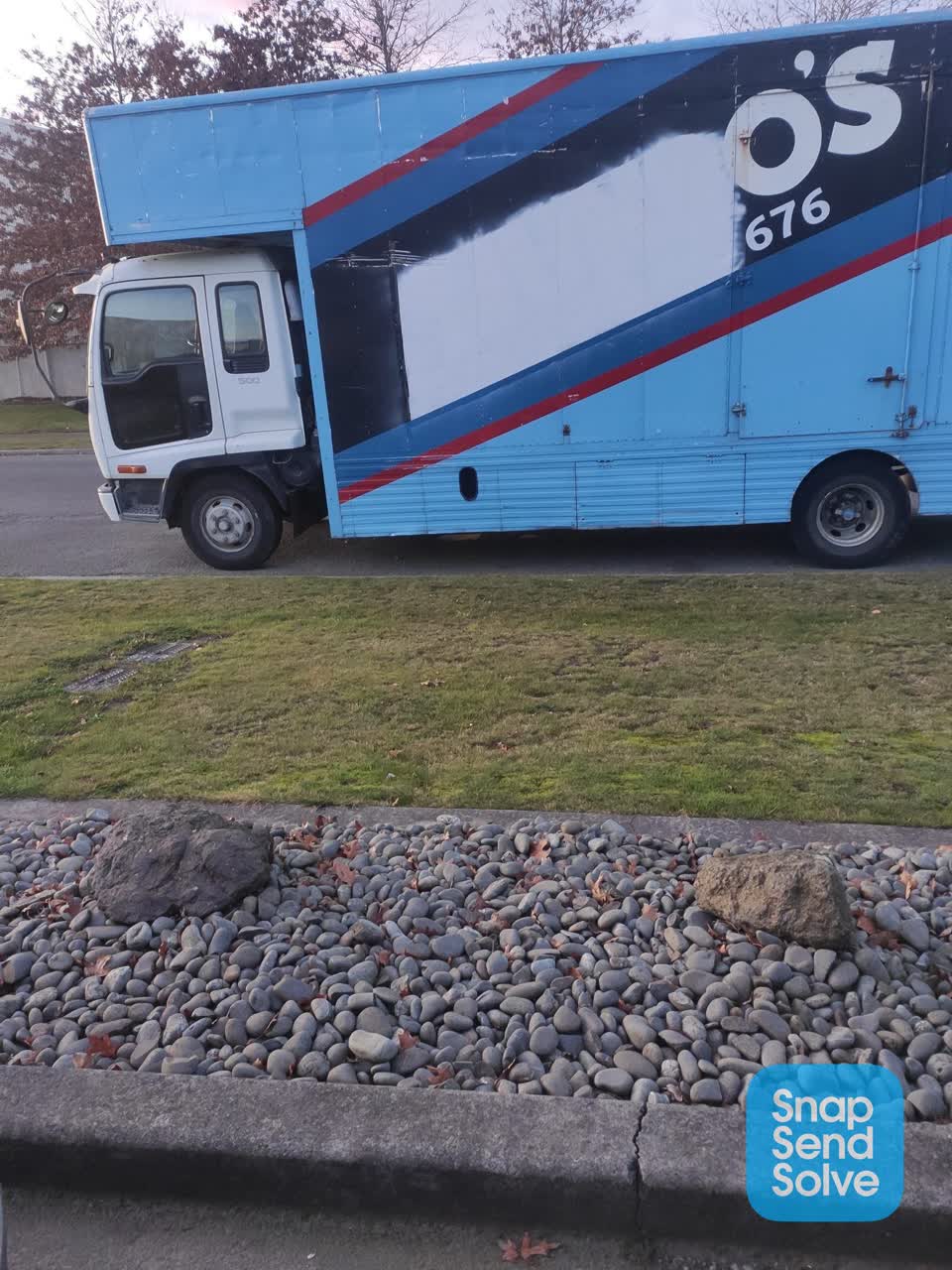 The photograph attached to this roading/streets report