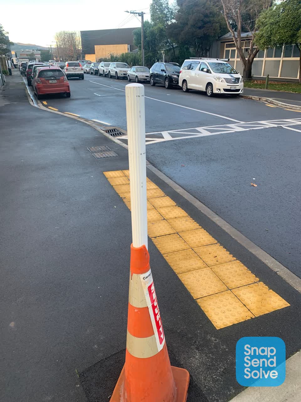 The photograph attached to this roading/streets report