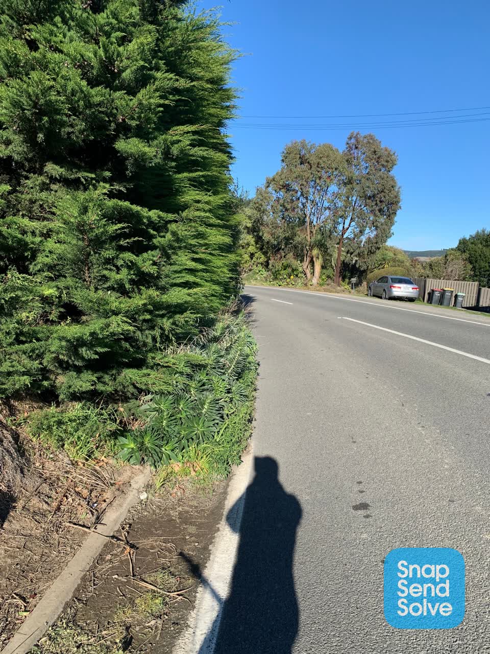 The photograph attached to this roading/streets report