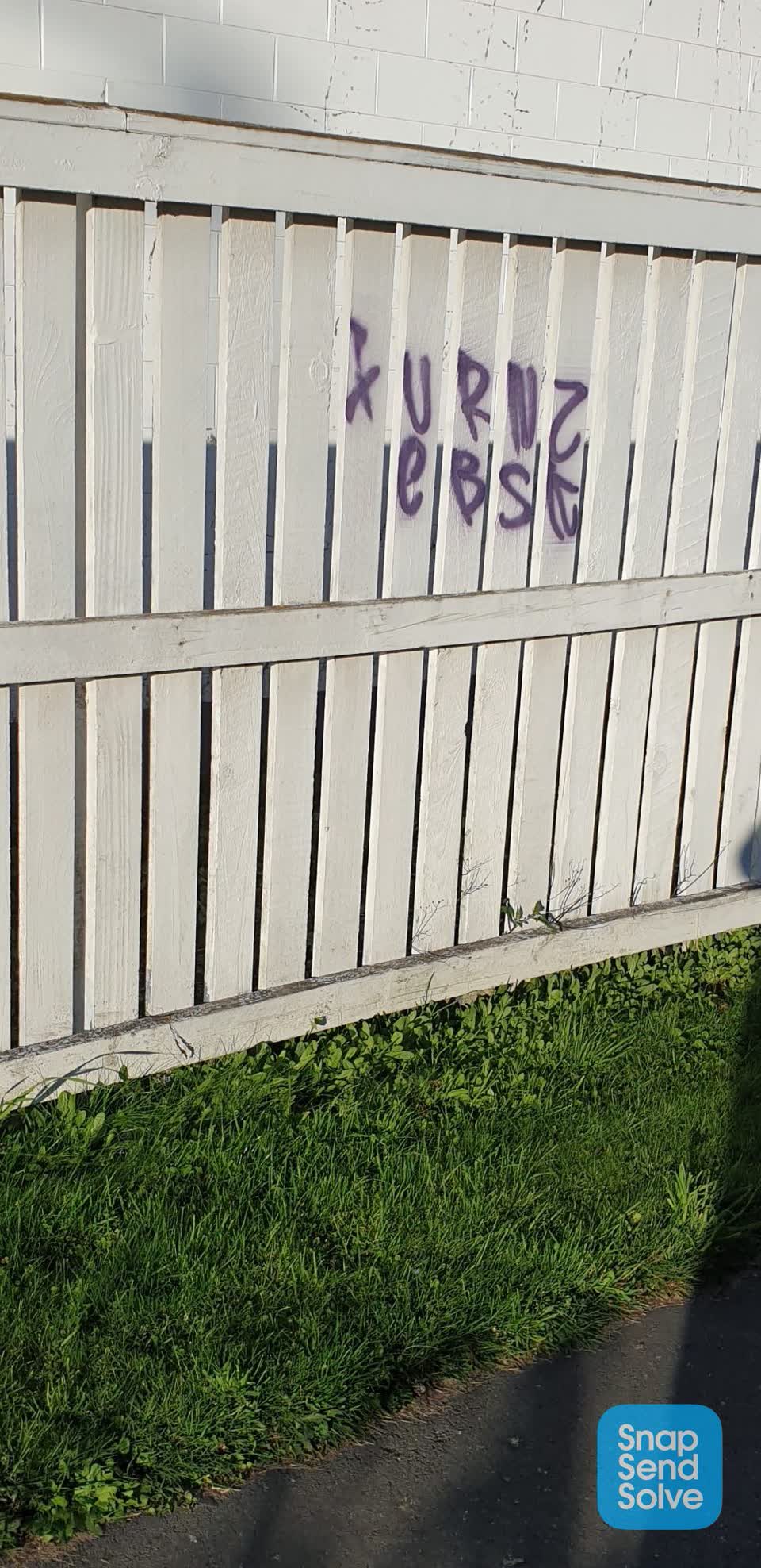 The photograph attached to this graffiti report