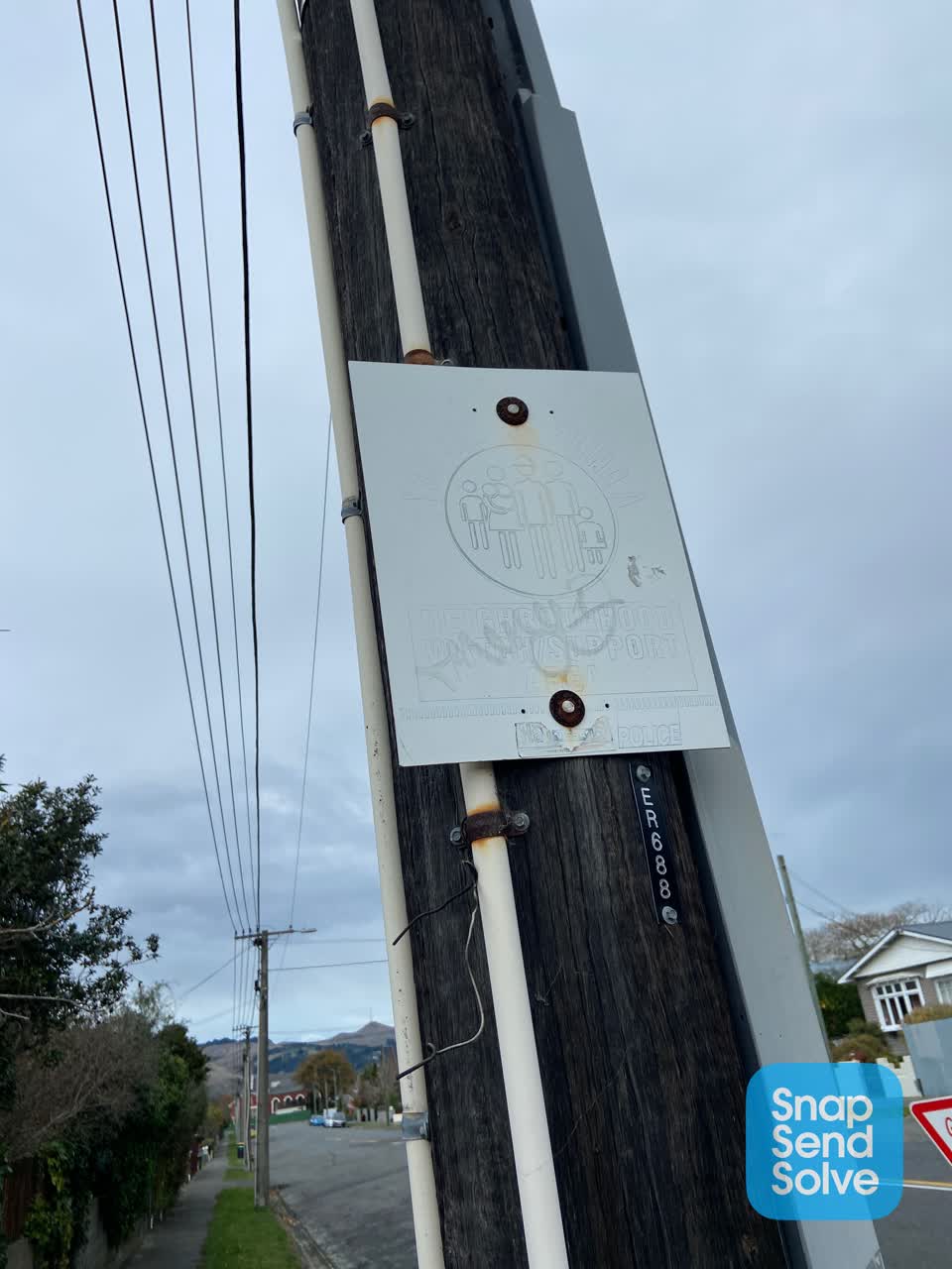 The photograph attached to this roading/streets report