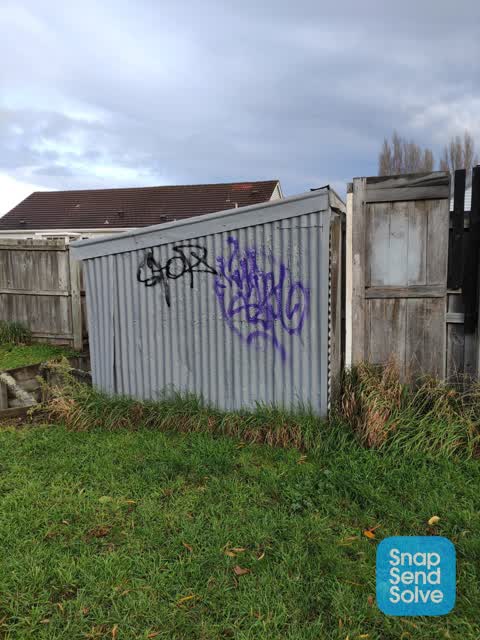 Graffiti, a report photo