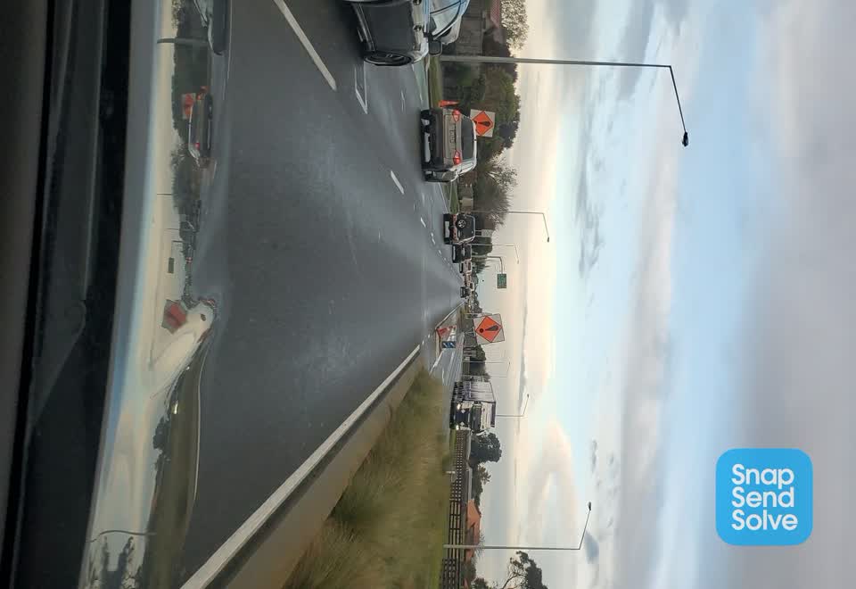 The photograph attached to this roading/streets report