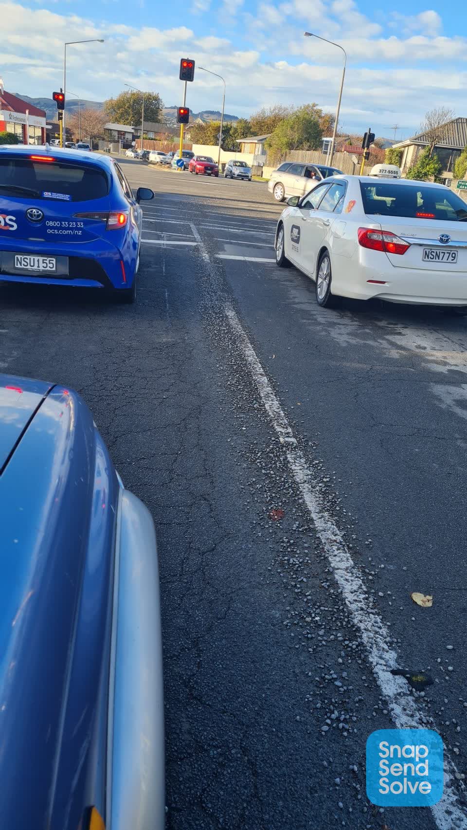 The photograph attached to this roading/streets report
