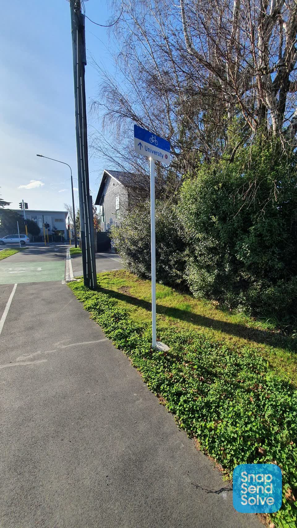 The photograph attached to this roading/streets report