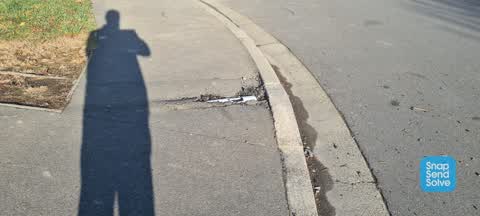 Roading/Streets, a report photo