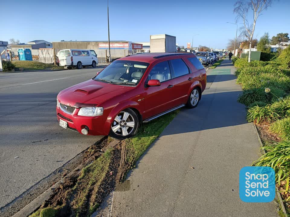The photograph attached to this roading/streets report