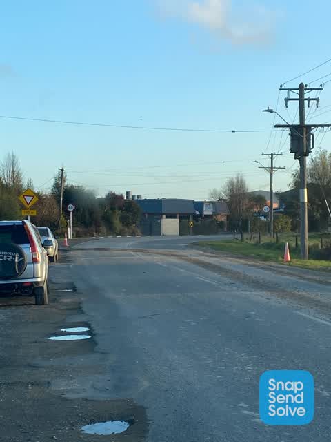 Roading/Streets, a report photo
