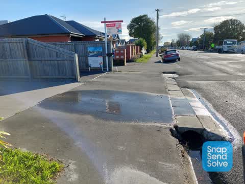 Water Leak, a report photo