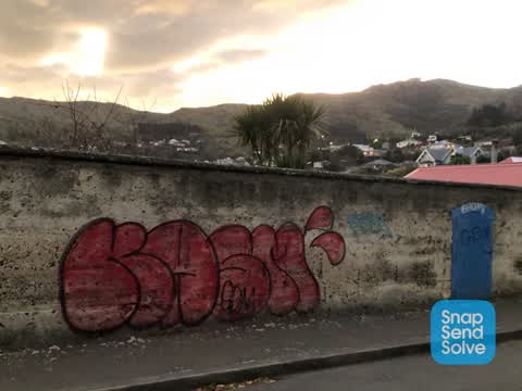 Graffiti, a report photo