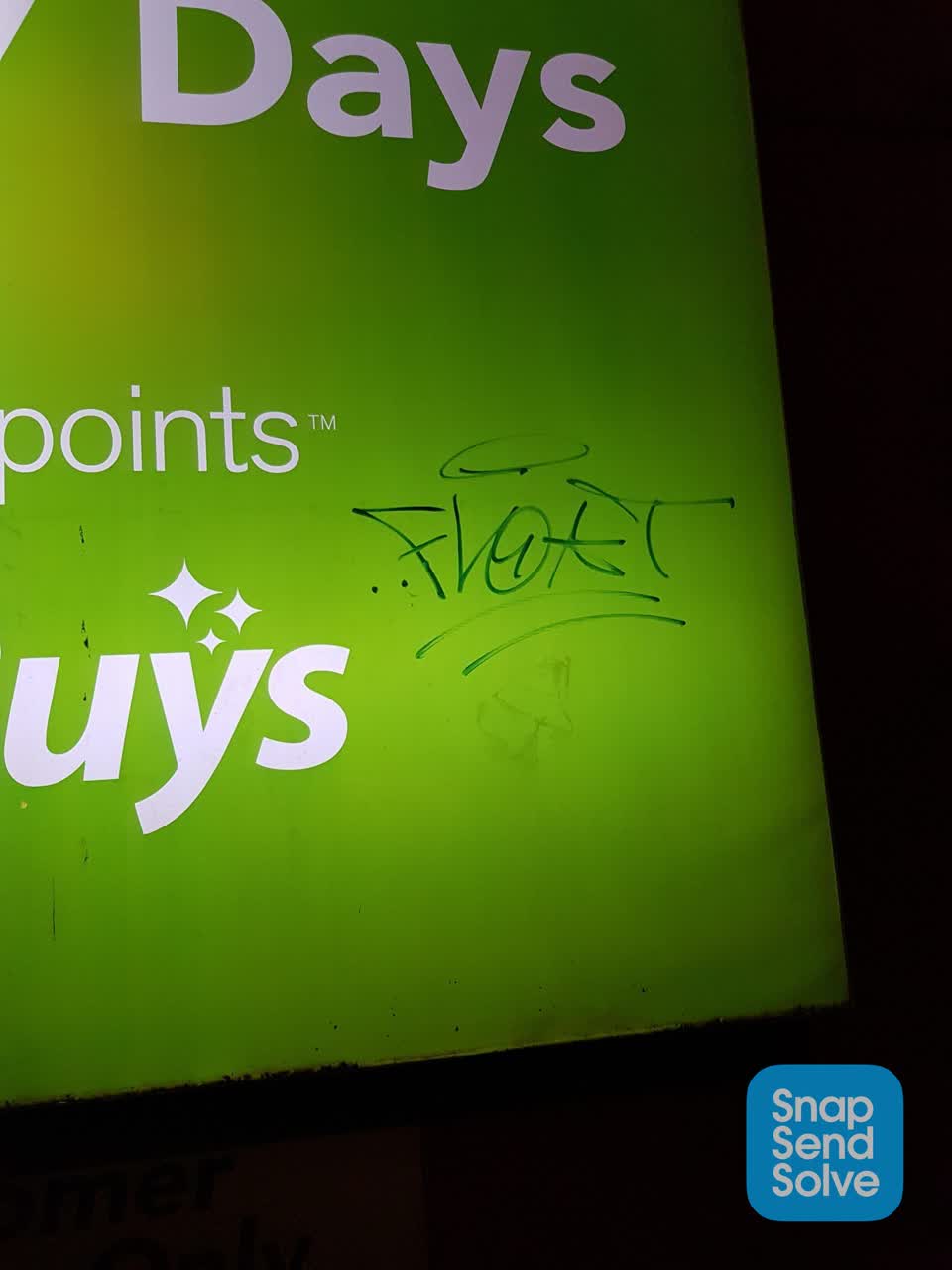 The photograph attached to this graffiti report