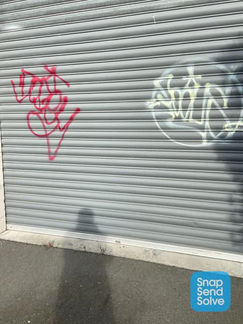 Graffiti, a report photo