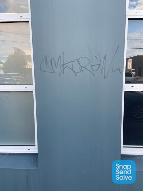 Graffiti, a report photo