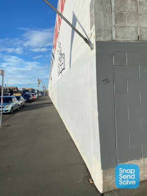 Graffiti, a report photo