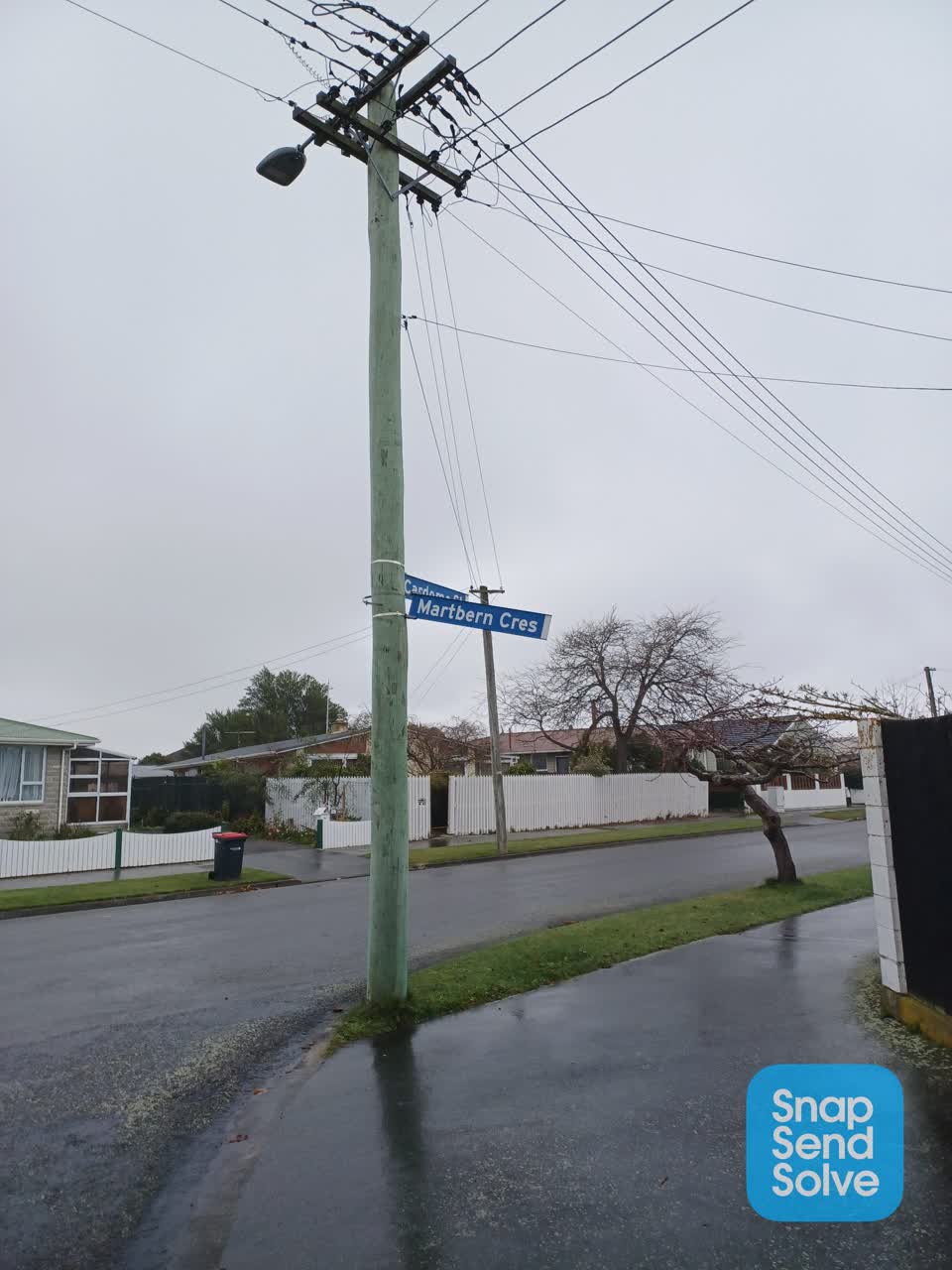 The photograph attached to this roading/streets report