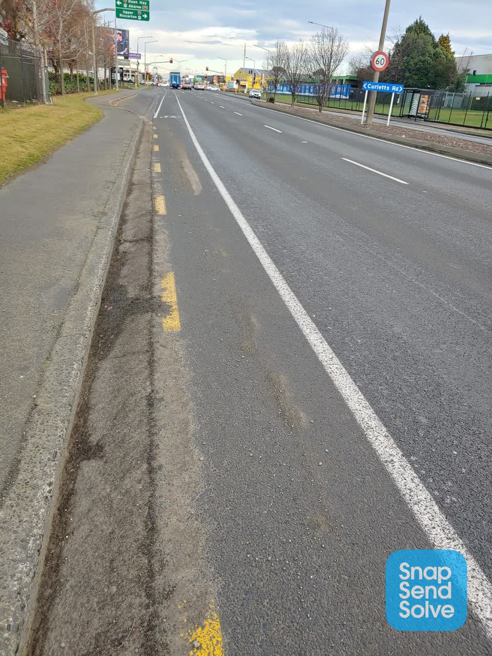 The photograph attached to this roading/streets report
