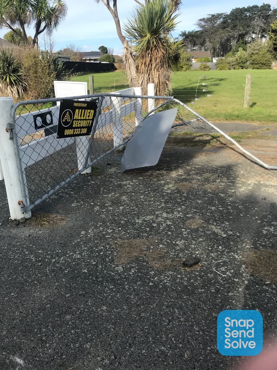 The photograph attached to this parks report