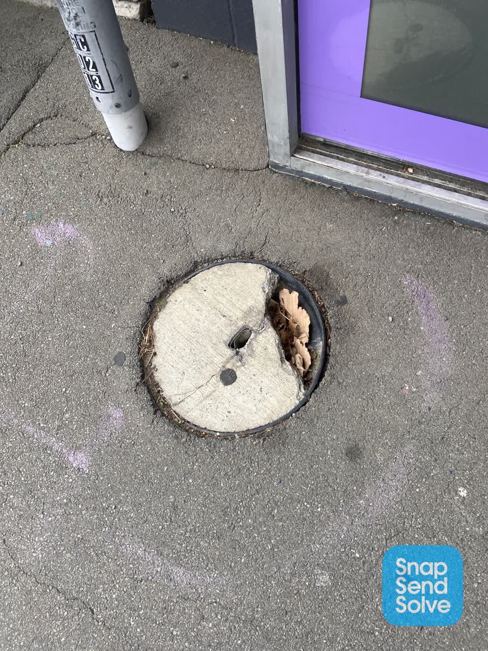 The photograph attached to this roading/streets report