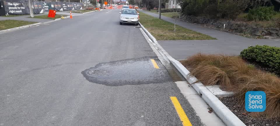 The photograph attached to this sewer - leak / blockage report