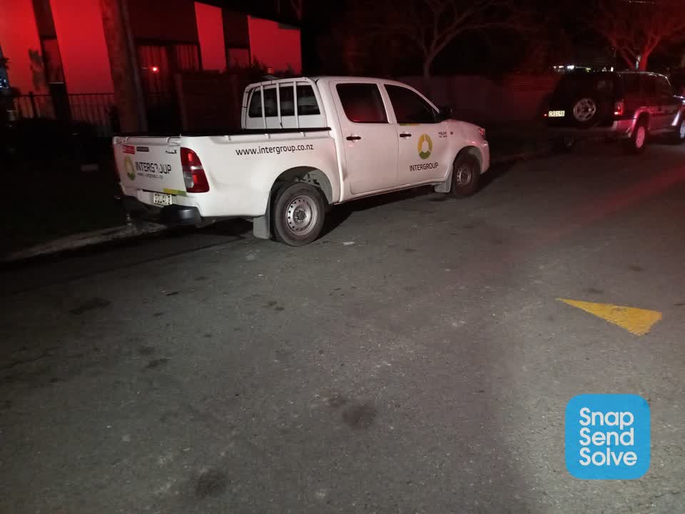 The photograph attached to this roading/streets report