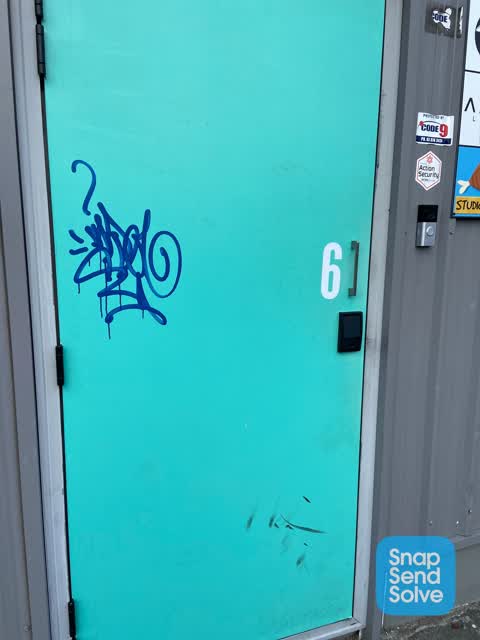 Graffiti, a report photo