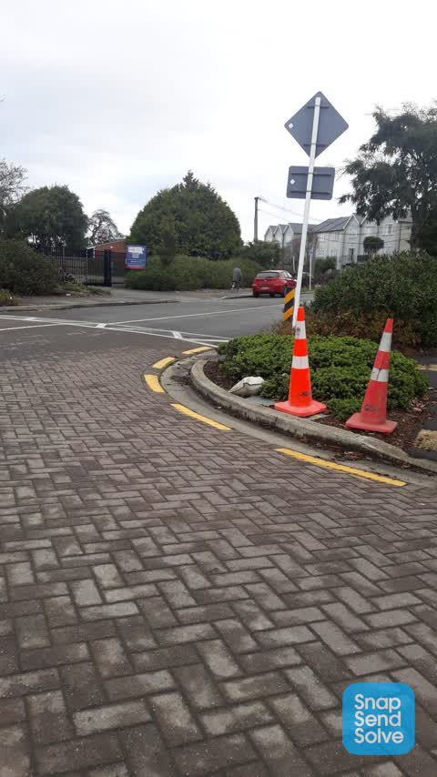 Roading/Streets, a report photo