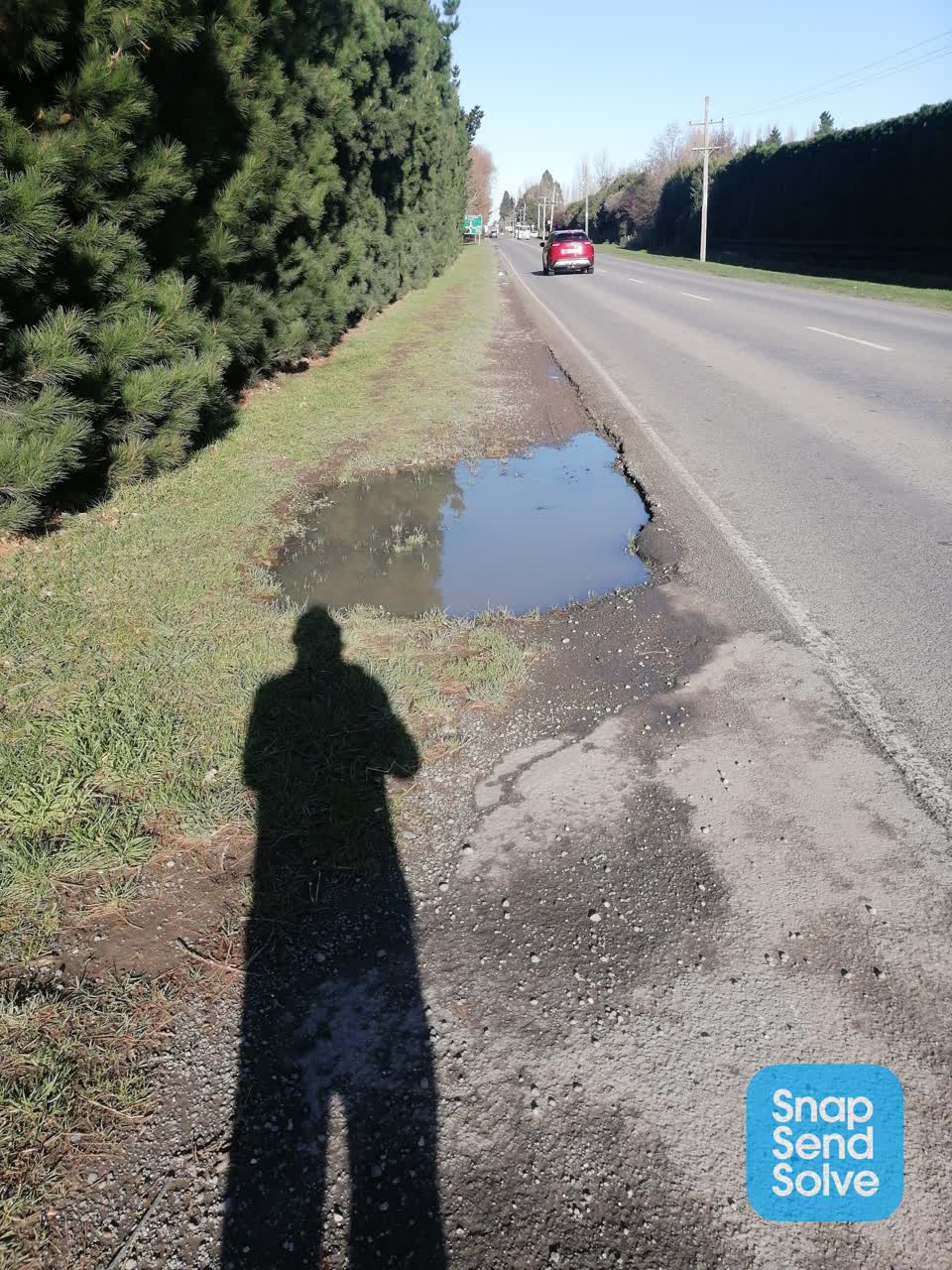 The photograph attached to this roading/streets report
