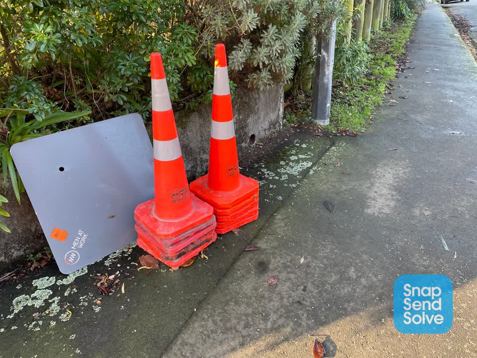 The photograph attached to this roading/streets report