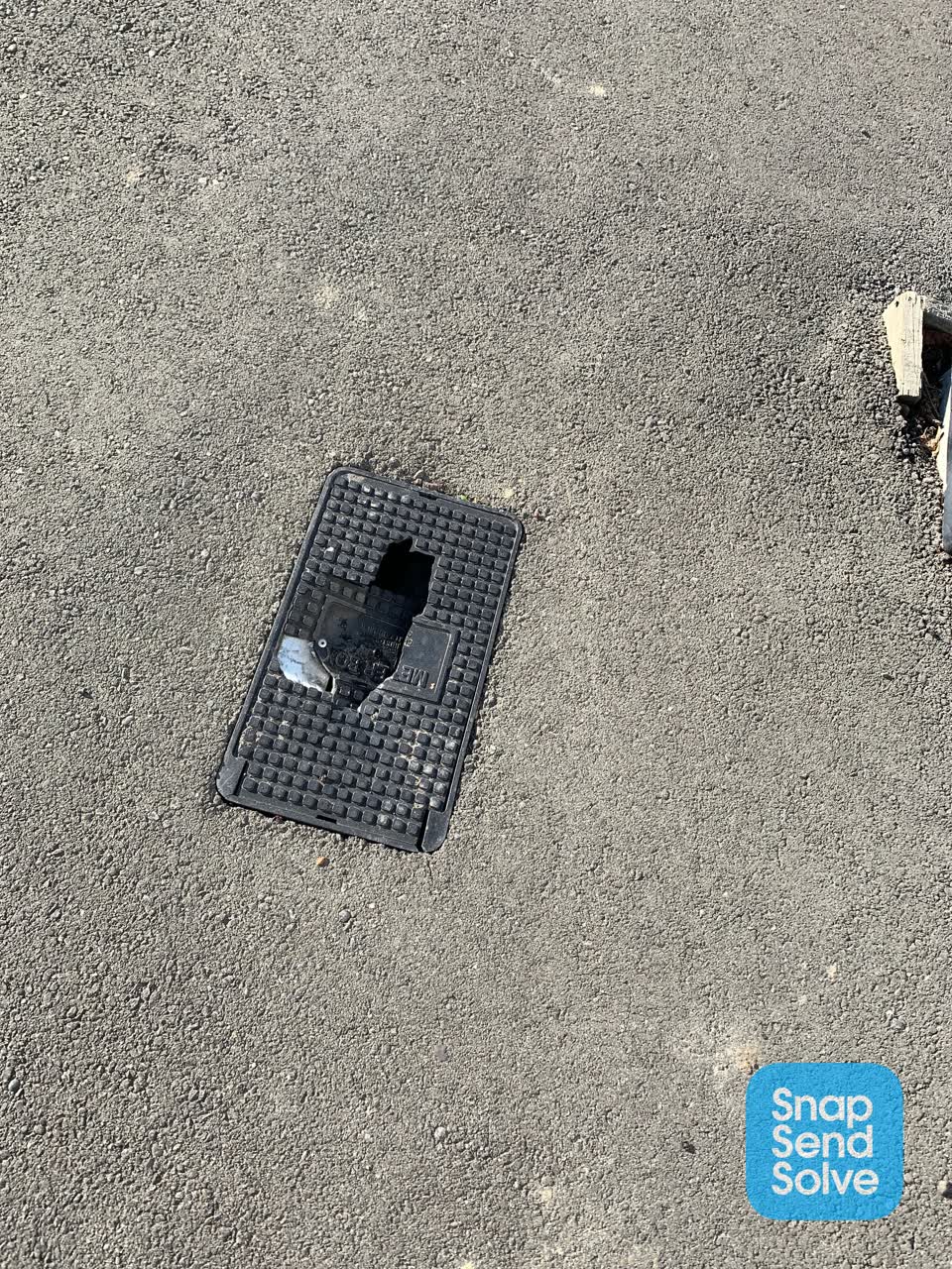The photograph attached to this roading/streets report
