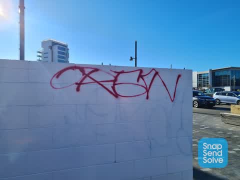 Graffiti, a report photo
