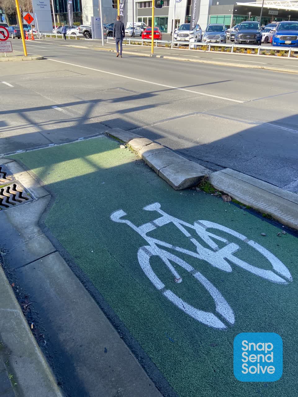 The photograph attached to this roading/streets report