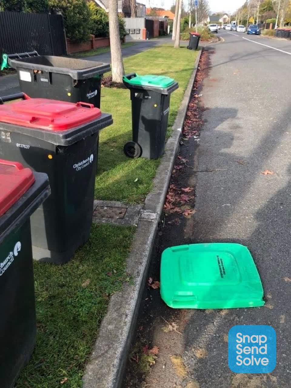 The photograph attached to this rubbish/recycling report