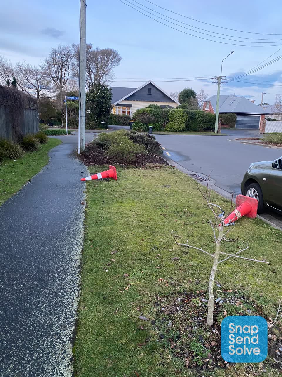 The photograph attached to this roading/streets report