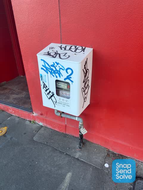 Graffiti — a report photo