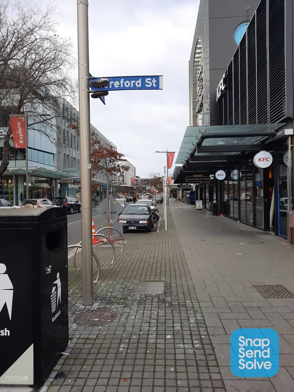 The photograph attached to this roading/streets report